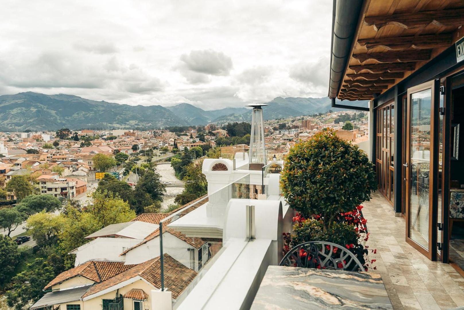 Hotel Cruz Del Vado Cuenca Bagian luar foto